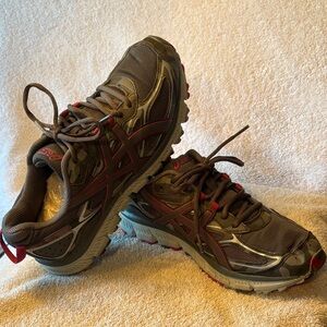 ASICS Women’s Charcoal and Crimson Athletic Shoes